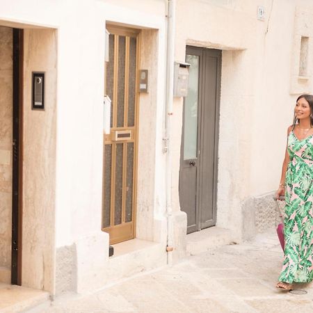 Palazzo Absolem Luxury Apartment Монополи Екстериор снимка